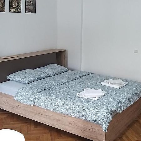 Domum George Enescu Apartment Bucureşti Exterior foto